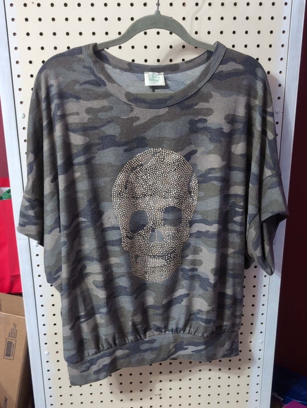 Women's Olive Camo Short-Sleeve Sweatshirt with Studded Skull